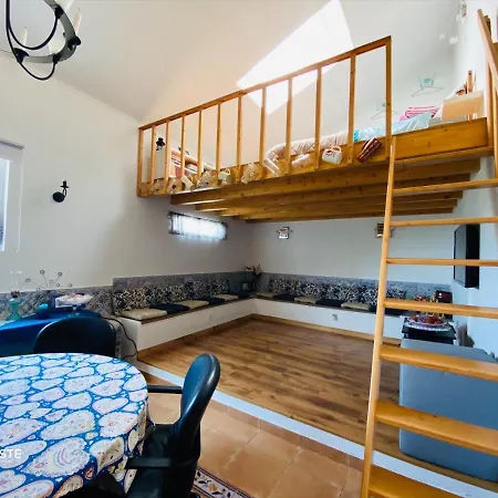 بيت للعطل Hillhouse