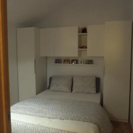 Hillhouse بيت للعطل Gradil