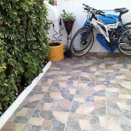 בית נופש Hillhouse *