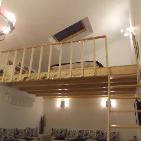 Hillhouse بيت للعطل Gradil